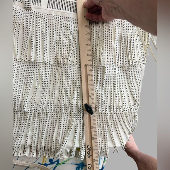 NWT nylon apparel white fringe skort Large (no belt) - Picture 9 of 12
